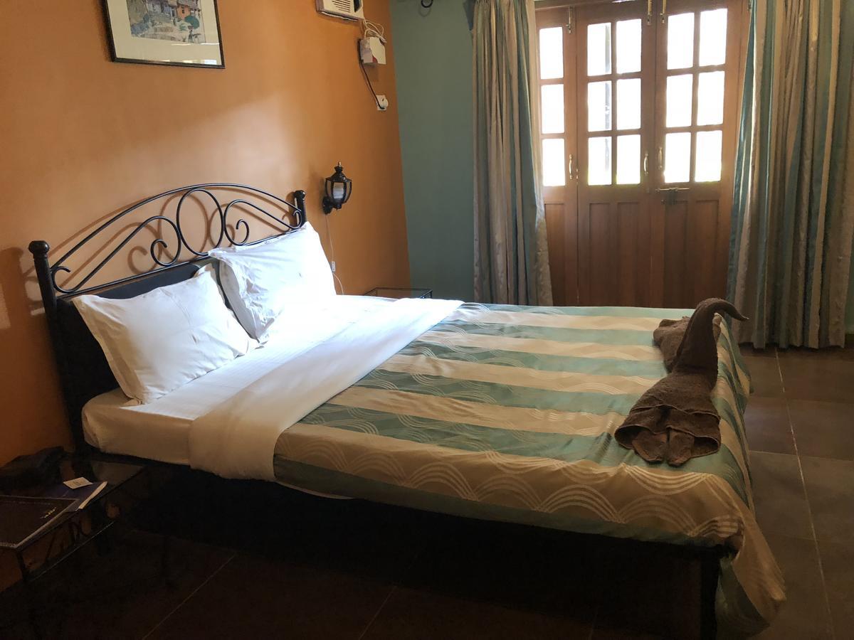 Hotel Sodder'S Gloria Anne Candolim Exterior foto